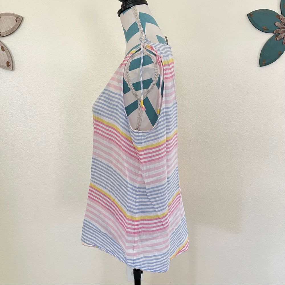 Tommy Bahama Sleeveless V-Neck Tank Striped Linen Blend size Medium - Picture 2 of 12